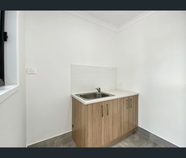 Modern Family Home in the Heart of Palmview! - Photo 6