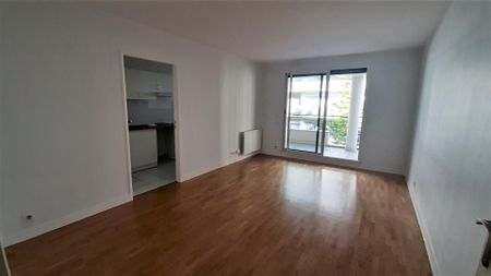 location Appartement F1 DE 33.3m² À BOULOGNE - Photo 5