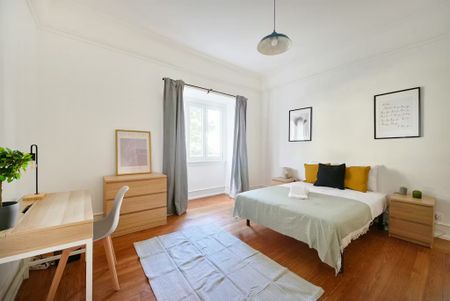 Rua Alexandre Herculano, Lisbon, Lisbon - Photo 4