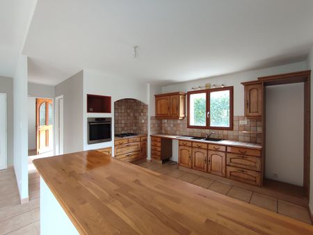 Location Maison 5 pièces 156m² - Photo 5