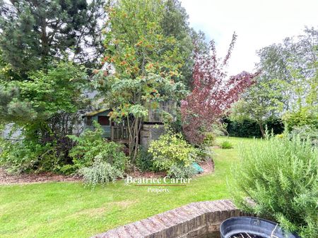 4 bedroom detached house to rent - Photo 3