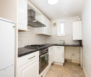 Traslyn Court, 15a Selden Road - Photo 1