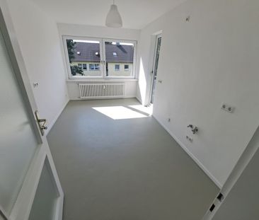 2-Raumwohnung mit Balkon in Mülheim zu vermieten. - Photo 4