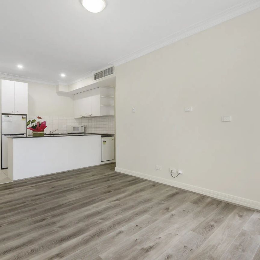 Unit 205/36-38 Darling Street, South Yarra. - Photo 1