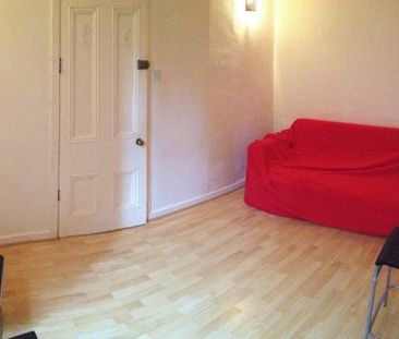 4 Bed - Egerton Road, Off Smithdown Rd, Liverpool, L15 - Photo 4