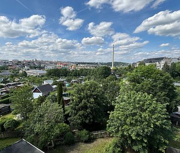 ++- traumhafter Blick über Plauen, 3 Zimmer, Parkett, Wanne ++ - Foto 4