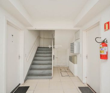 Apartamento com 2 quartos e 50m² para alugar em Vila Nova, Porto Al... - Foto 6