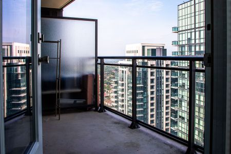 For Lease - 510 Curran Place Unit# 3506, Mississauga, Ontario - Photo 4