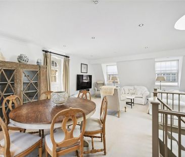 3 bedroom mews to rent - Photo 4