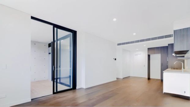 2 bed 2 bath - Photo 1