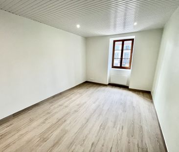 Location Appartement 1 pièce 27m² ST JUNIEN 87200 - Photo 1