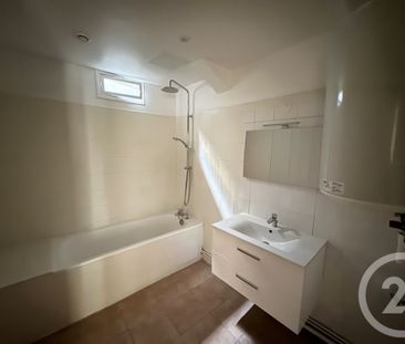 Location Appartement 3 pièces 82m² CALLELONGUE 8ème - Photo 3