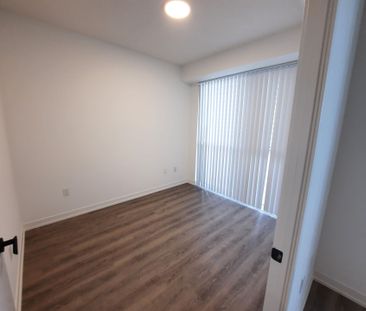 For Lease - 8 Interchange Way Unit# 915, Vaughan, Ontario - Photo 4