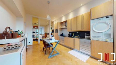 Flat for rent - Photo 2