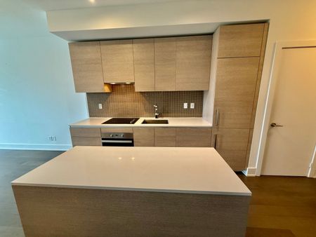 For Lease - 200 Bloor Street Unit# 1604, Toronto, Ontario - Photo 3