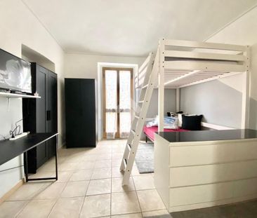 Monolocale in affitto - Photo 1