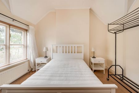 1A Cranmore Park, BELFAST, BT9 6JF - Photo 2