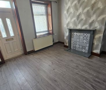 2 bed Terraced - To Let - Photo 1