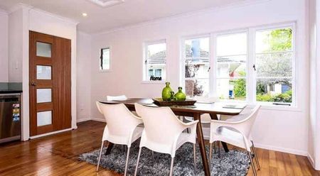 Kids walk to Henderson High - Photo 3