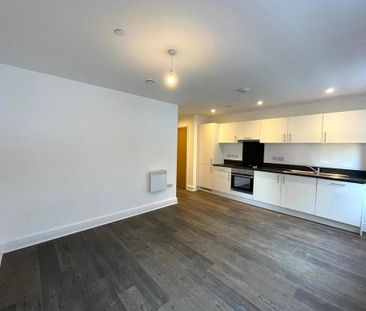 1 bedroom apartment to rent - Photo 4