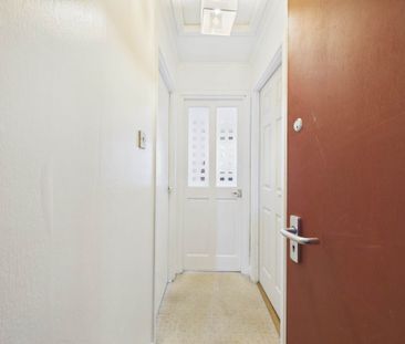 Price £850 pcm - Available Now - Unfurnished - Photo 1