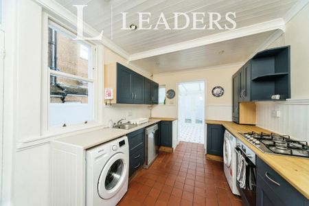 4 bedroom house to rent - Photo 5