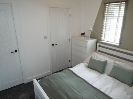 Room 4, St. Catherines Street, Mansfi..., Mansfield - Photo 5