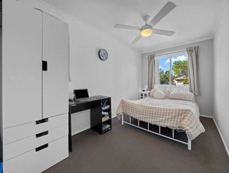 “FAMILY HOME IN LEAFY SURROUNDS, GET IN QUICK!” - Photo 5