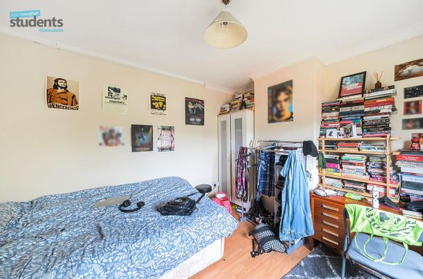 5 bedroom house to rent - Photo 1