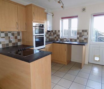 2 bedroom terraced house to rent - Photo 6