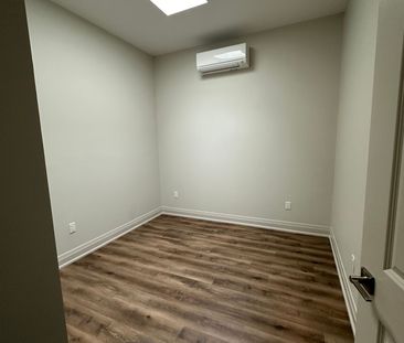 For Lease - 837 King Street Unit# 204, Hamilton, Ontario - Photo 1