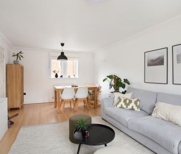 3 bedroom terraced house to rent - Photo 3