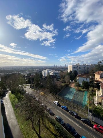 Location Appartement 3 pièces 57m² CALUIRE ET CUIRE 69300 - Photo 5