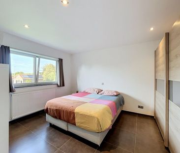 Recente halfopen woning met 3 ruime slaapkamers! - Foto 4