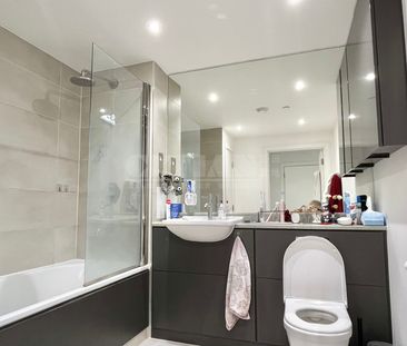 New Stratford Works, Prospect Row, Stratford, E15 - Photo 4