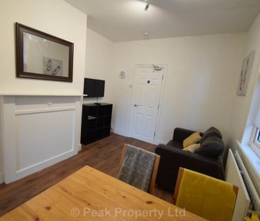1 bedroom in a house share to rent - Photo 1