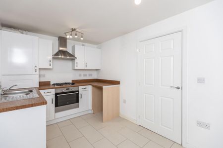 2 bedroom House To Let - Photo 4