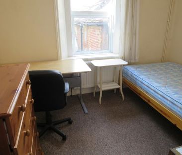 Cowley Road, Oxford, Oxford - Photo 3