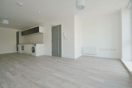 Studio to rent - Photo 3
