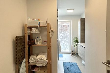 Appartement te huur - Foto 2