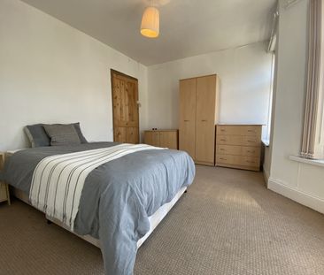 Inverness Place, Roath - Photo 4