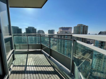 For Lease - 18 Holmes Avenue Unit# 1810, Toronto, Ontario - Photo 3