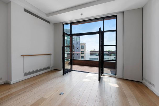 Trevor Square, Knightsbridge, SW7 - Photo 1