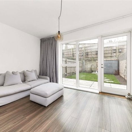 Lilywhite Drive, Cambridge, Cambridgeshire, CB4 1GB - Photo 1