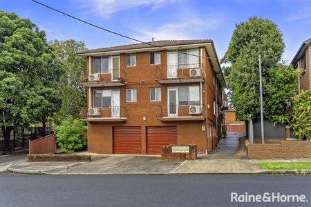 3/48 Henson Street, Marrickville, NSW 2204 - Photo 2