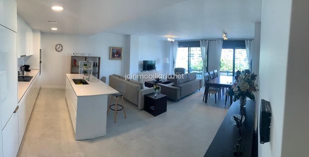 Apartamento en Estepona, Estepona, alquiler - Photo 1