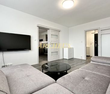 NÁJOM: 2 IZBOVÝ BYT 66 m2, LODŽIA, REKONŠTRUKCIA, PREŠOV - Fotografia 3