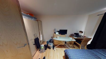 Holborn Central Flat 8 Rampart Road, Leeds, LS6 2NA - Photo 3