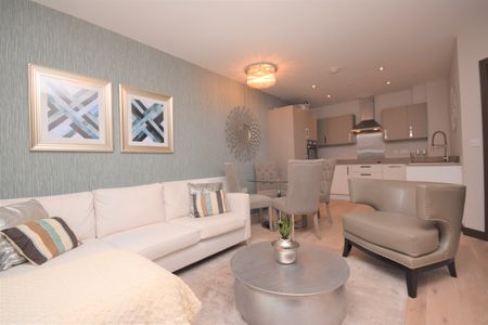 The Causeway, Great Baddow, Chelmsford, CM2 7FR - Photo 2