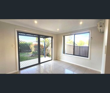 Secure Four Bedroom Family Duplex!! - Photo 1